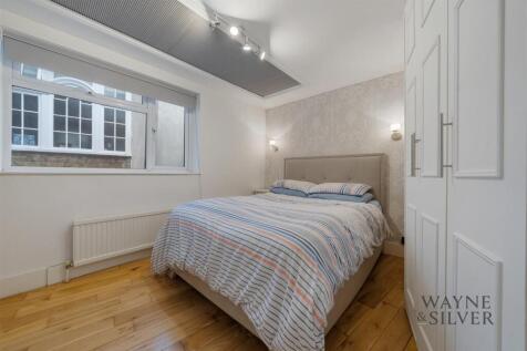 Holly Hill, NW3
