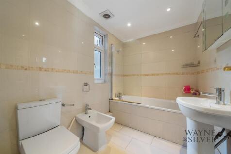 Holly Hill, NW3