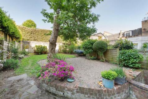 Flat 2, 10 Belsize Crescent Hi-13.jpg
