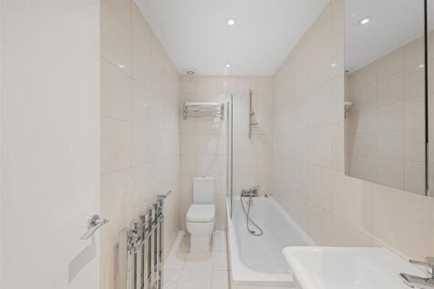 Flat 2, 10 Belsize Crescent Hi-9.jpg