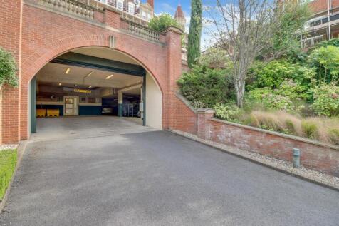 CARPARK ENTRANCE.jpg