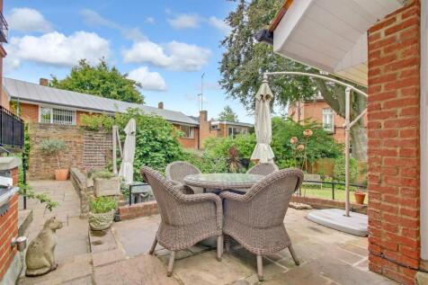 Property Image 5