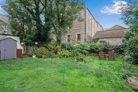 Property Image 8
