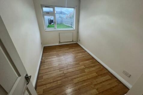 Ground floor Rear Reception Room  / Bedroom