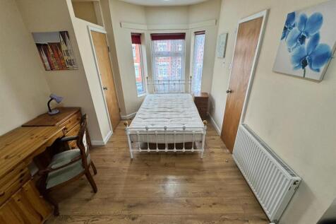 Room 5 (Ensuite Room)