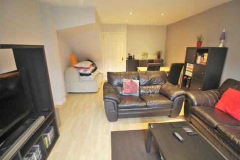 Living Room - Lounge &amp; Dining Space