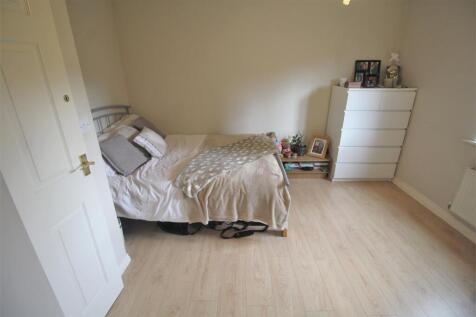 Bedroom - First Floor Back