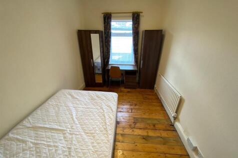 Bedroom 4 - First Floor