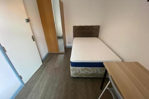 Bedroom 1 - Ground Floor
