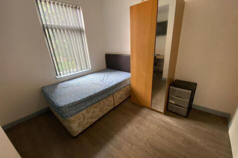 Ensuite Bedroom 3
