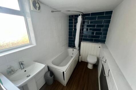 Ground Floor Bathroom