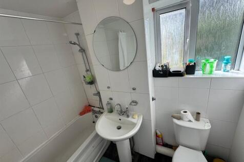 Bathroom-.jpg