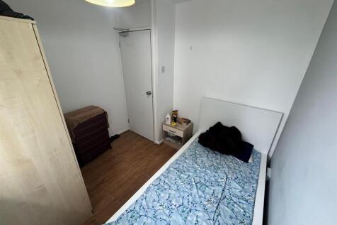 Bedroom-.jpg