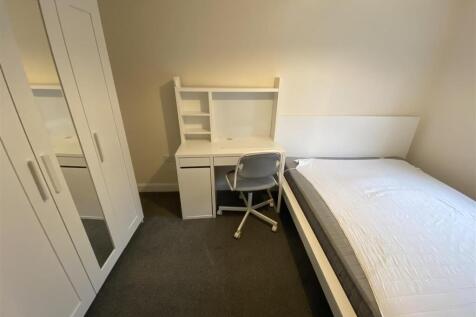 First Floor Bedroom (3)