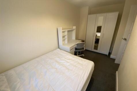 First Floor Bedroom (3)