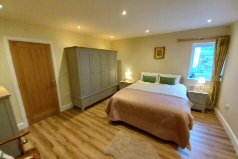 ANNEXE - BEDROOM
