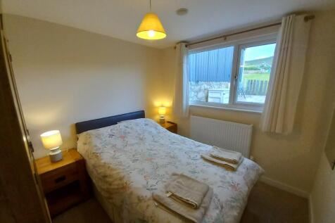 3 - BEDROOM 1