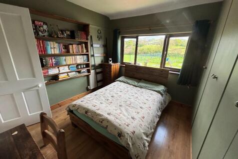 Front Bedroom 3