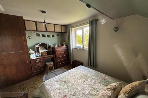 Rear Bedroom 1