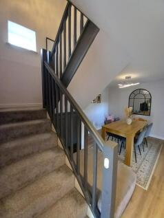 STAIRS TO 1ST FLOOR