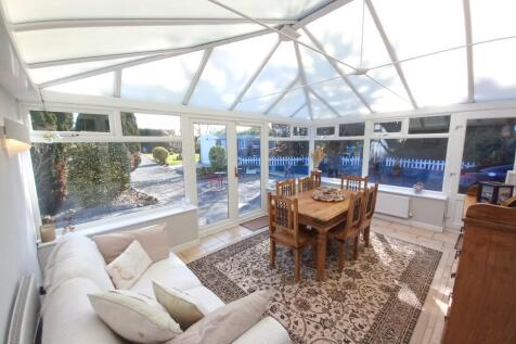 DINING CONSERVATORY