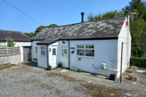 DETACHED COTTAGE