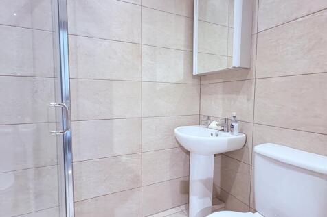 Third Bedroom En-suite