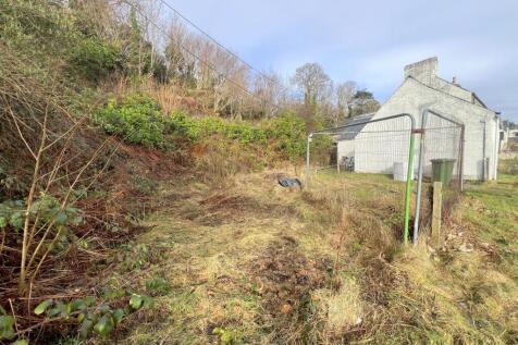 Plot 3