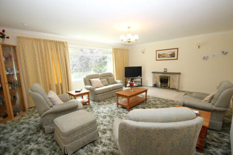 lounge 1