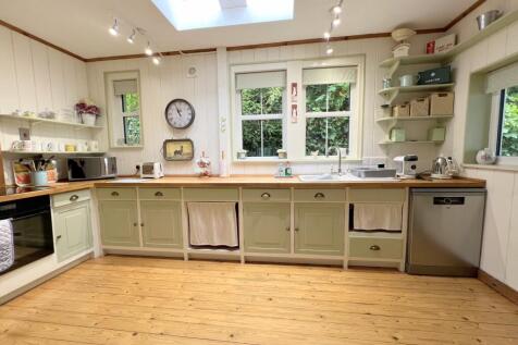 Kitchen 2