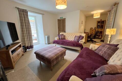 Lounge 2