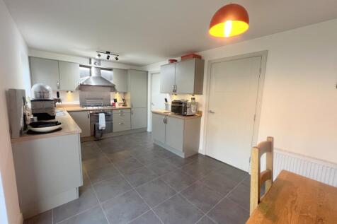 Kitchen 3