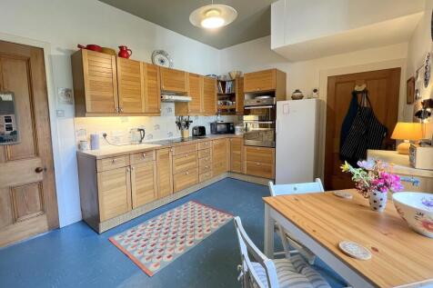Kitchen EDIT