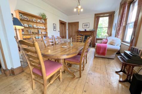 Drawing room