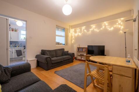 Living Room_.jpg