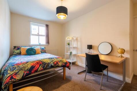 Bedroom 4.jpg