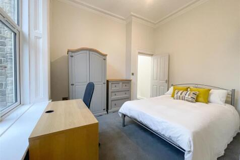 Flat 2_-7.jpg
