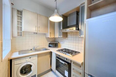 30 Upperthorpe Kitchen.jpg