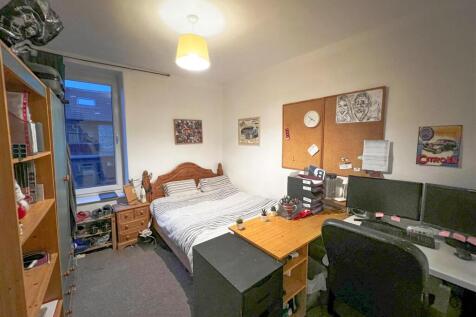 78 Tasker Road-5.jpg