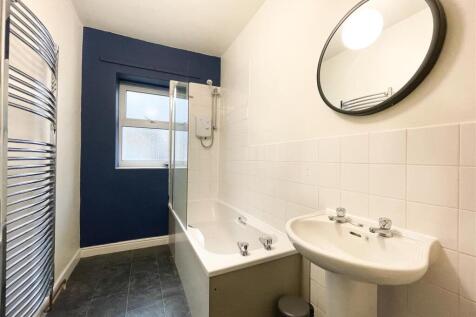 146 Duncombe-9.jpg