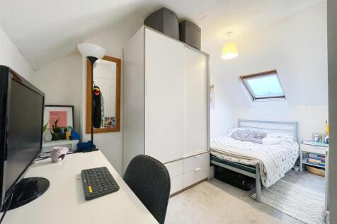 146 Duncombe-13.jpg