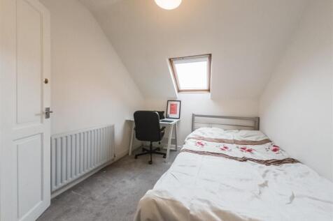 Bedroom 4-3.jpg