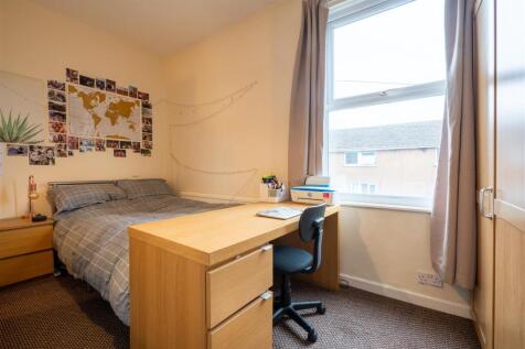 Bedroom 2.jpg