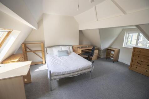 BroccoBankBedroom8.jpg