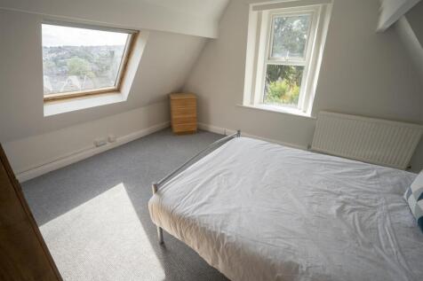 BroccoBankBedroom9.jpg