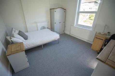 455crookemoor road bedroom2.jpg