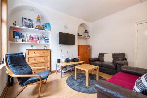 Living Room_.jpg