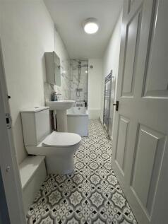 WhatsApp Image 2025-09-03 at 14.40.17_21e99523.jpg