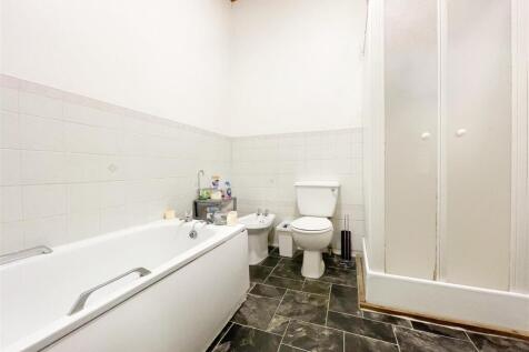 16 ASHGATE-8.jpg
