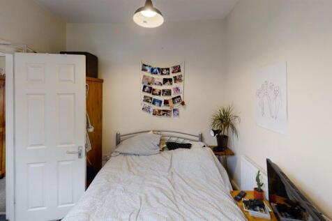 22-Hoole-Rd-Sheffield-S10-Bedroom(7).jpg
